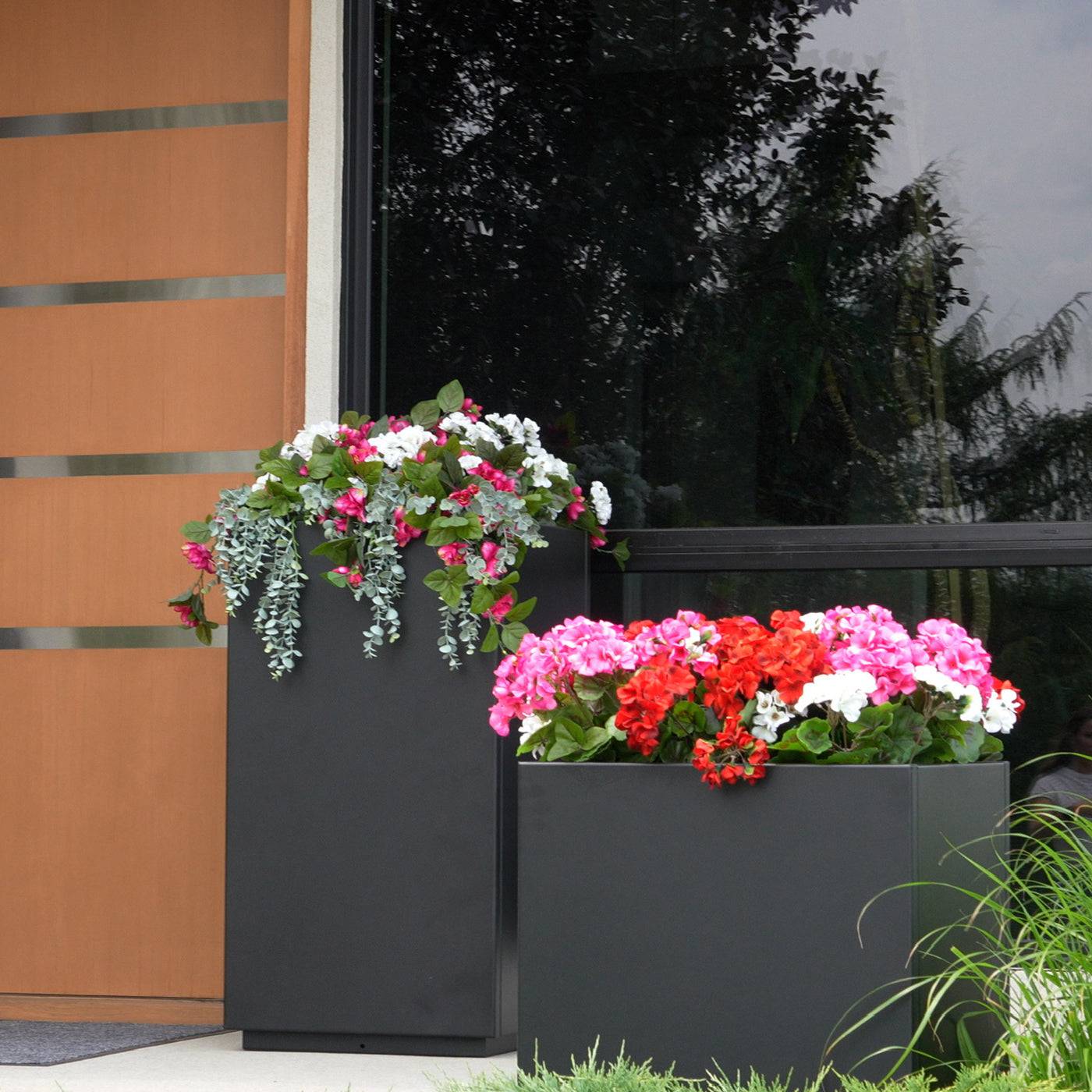 Planters - HIDEAWAY Canada
