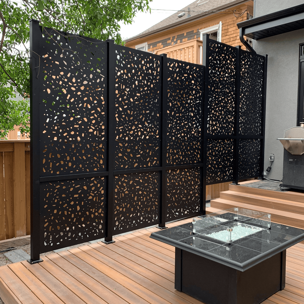 River Rock Privacy Screen - Modern Outdoor Privacy Panel | HIDEAWAY Canada